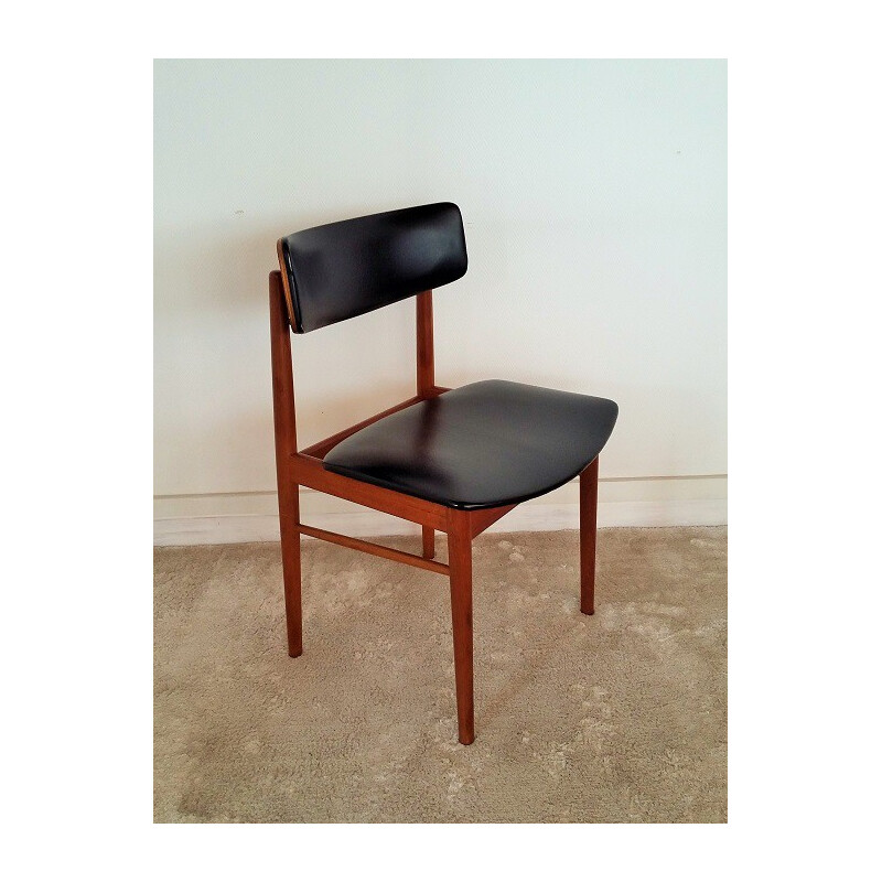 Sax set of 4 scandinavian chairs in teak and leatherette, S. CHROBAT - 1960s