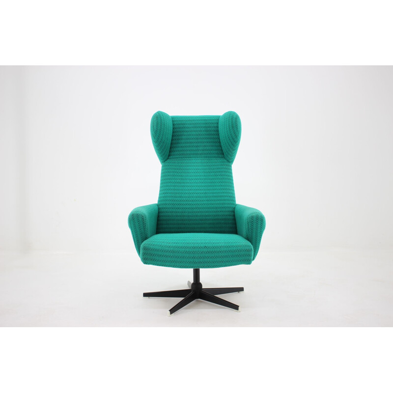 Vintage swivel wing green armchair, 1960s