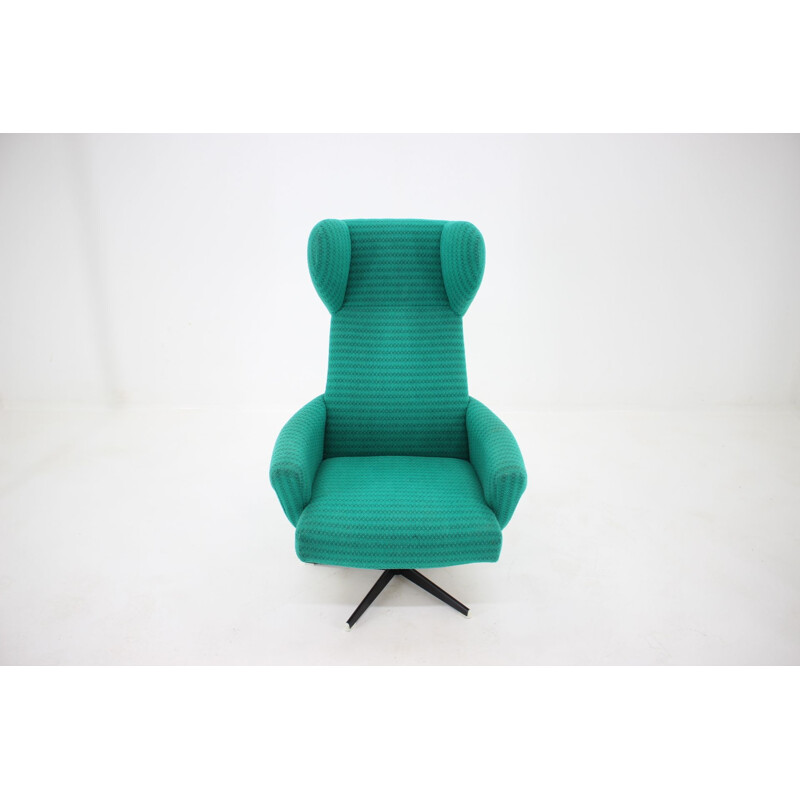 Vintage swivel wing green armchair, 1960s