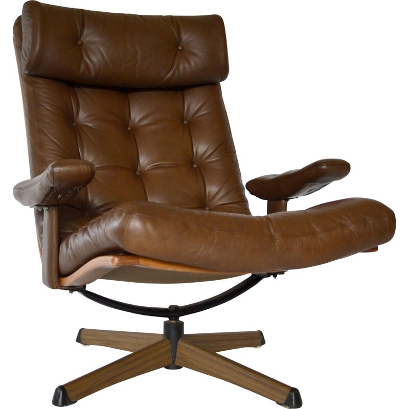 Vintage Swivel Leather Lounge Chair from Göte Möbler