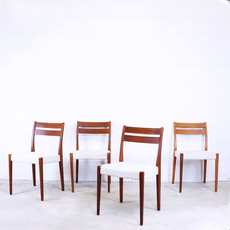 Ensemble de 4 chaises vintage de Svegards par Markaryd, Suède, 1960