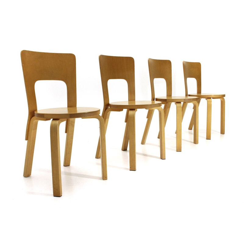 Set of 4 vintage dining chairs "chair 66" in birch wood by Alvar Aalto for Artek , 1970s