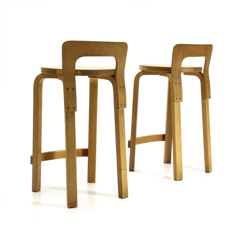 Pair of vintage birch wood stools "High Chair K65"  by Alvar Aalto for Artek, 1970s