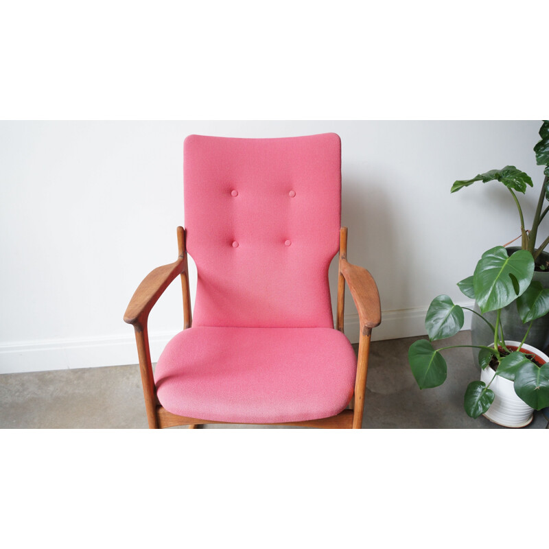 Vintage Scandinavian pink teak wooden rocking chair by Vamdrup Stolefabrik