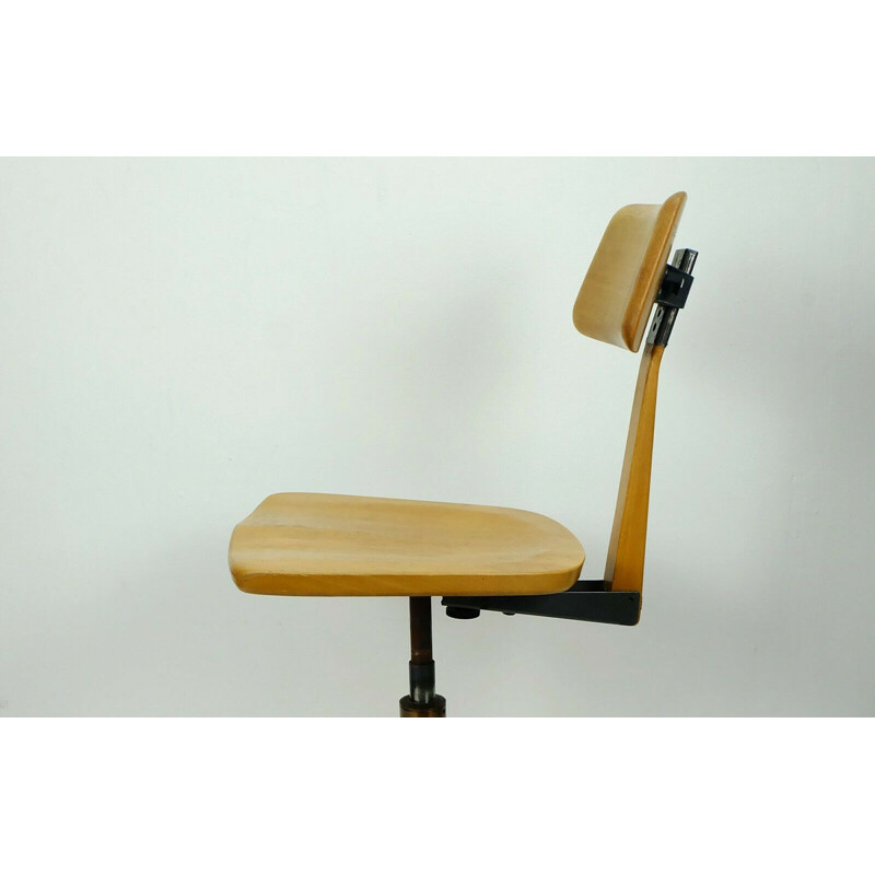 Vintage office chair rotatable by Sedus 1950