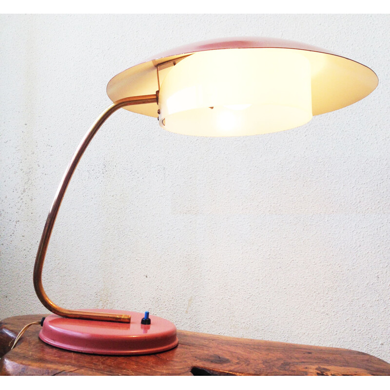 Vintage desk lamp in pink lacquered brass 1950