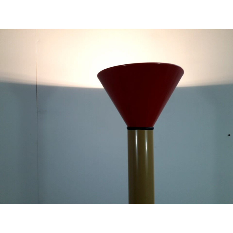 Vintage floor lamp memphis design from Ettore Sottsass Produced by Artemide 1980