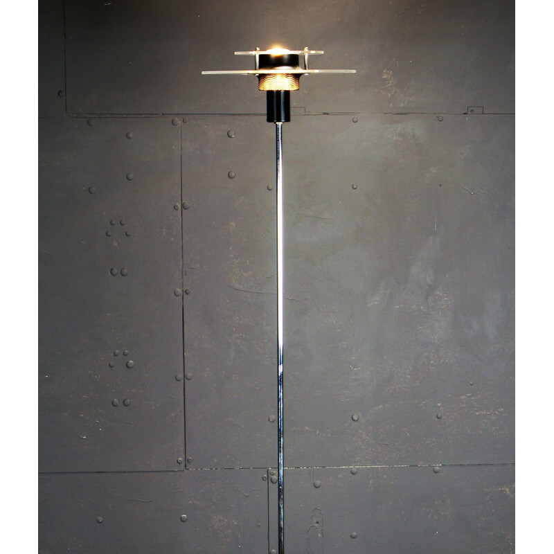 Vintage stricking floorlamp by Harco Loor 1980