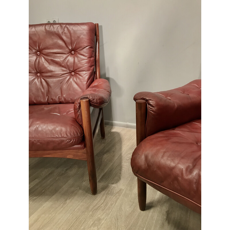 Vintage pair of Scandinavian armchairs in leather, 1970