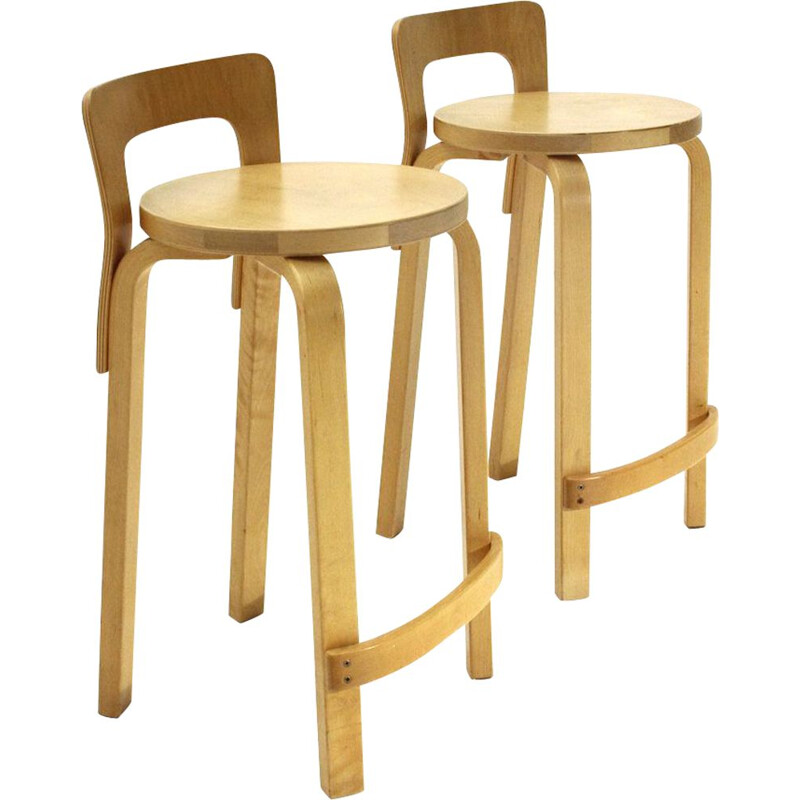 Pair of vintage birch wood stools "High Chair K65"  by Alvar Aalto for Artek, 1970s
