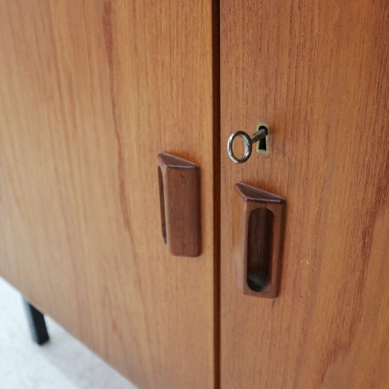 Vintage small Danish 2-door sideboard by Børge Mogensen for Søborg Møbler