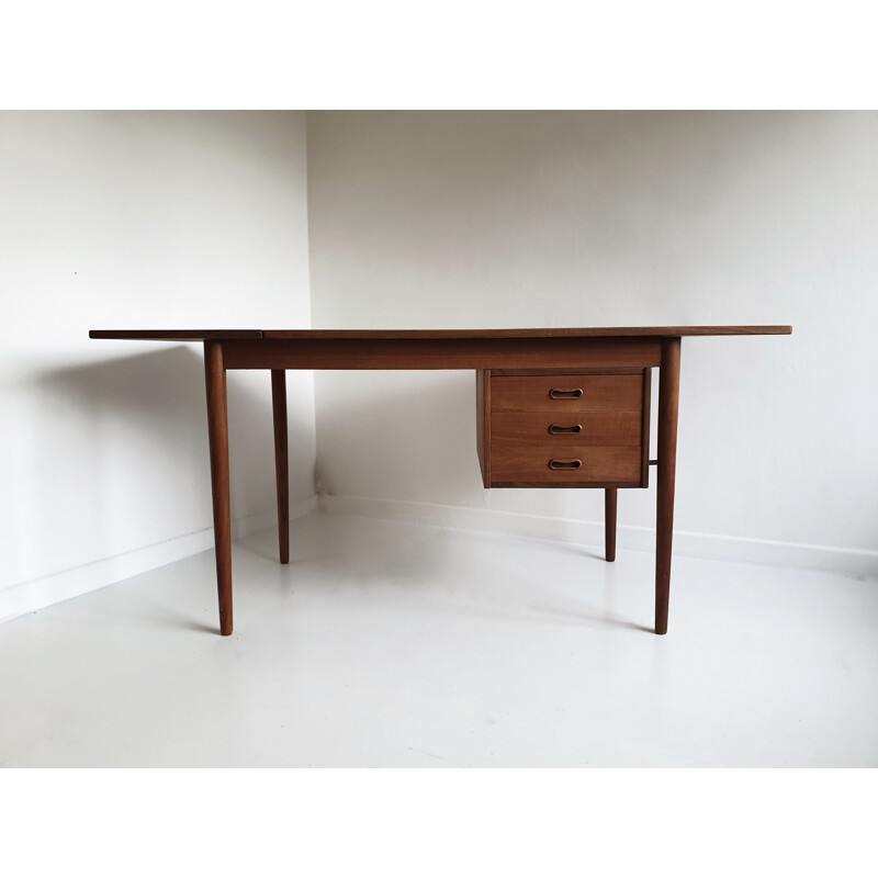 Vintage extendable teak desk by Arne Vodder for Sigh & Søns, Denmark, 1950s