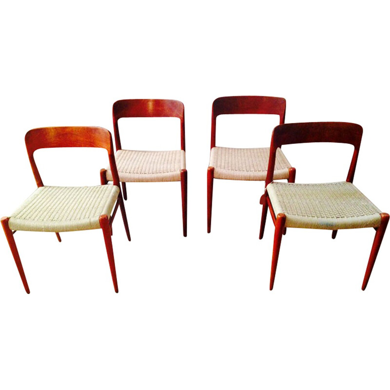 Ensemble de 4 chaises scandinaves Moller, Niels O MOLLER - 1950