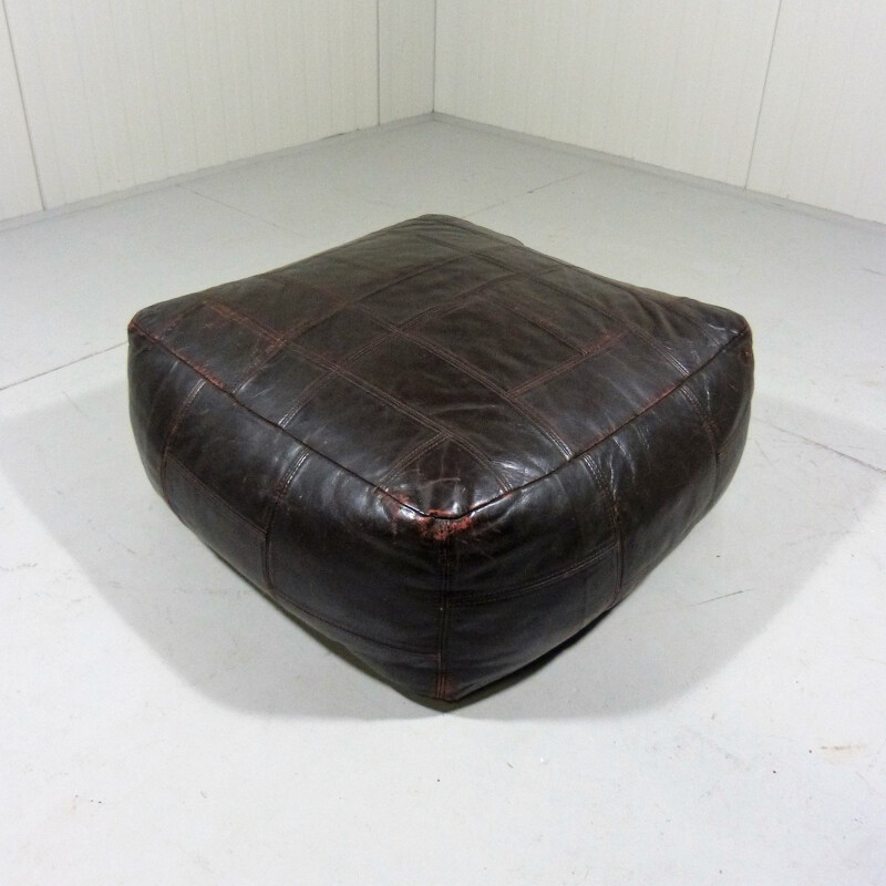 Pouf en cuir vibntage par De Sede 1970