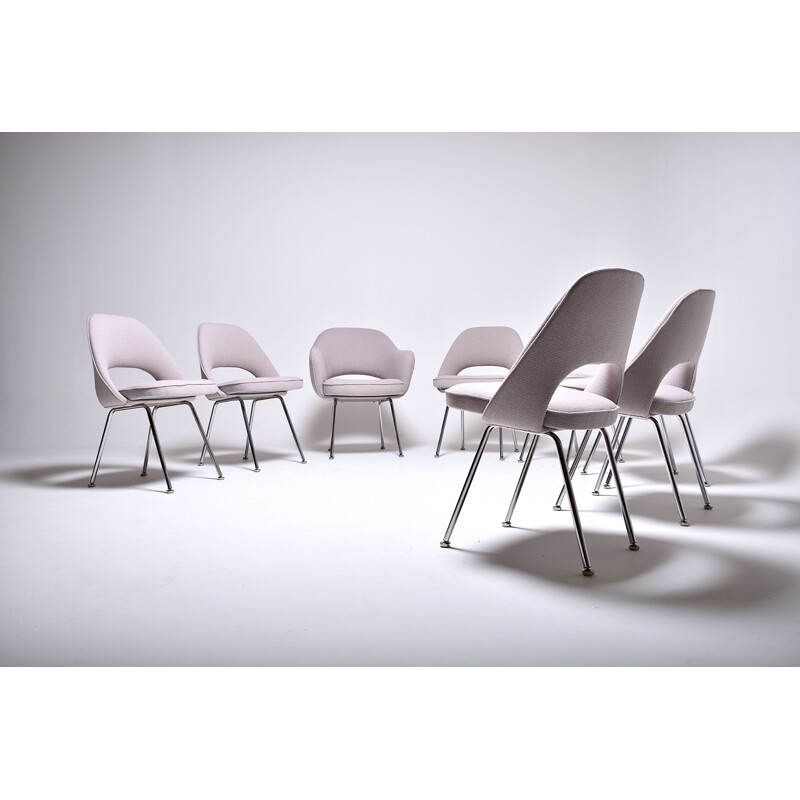 Suite vintage de 8 chaises dont 1 fauteuil par Eero Saarinen pour Knoll