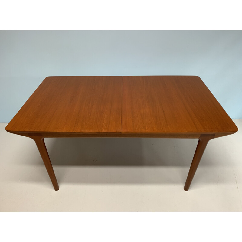 Vintage McIntosh dining table, 1960