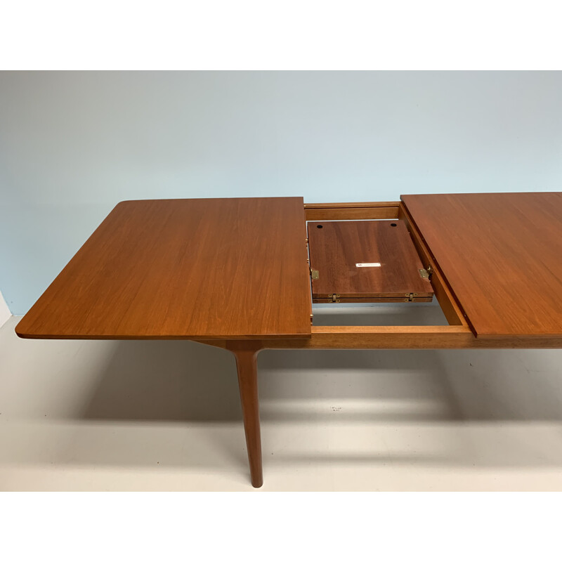 Vintage McIntosh dining table, 1960