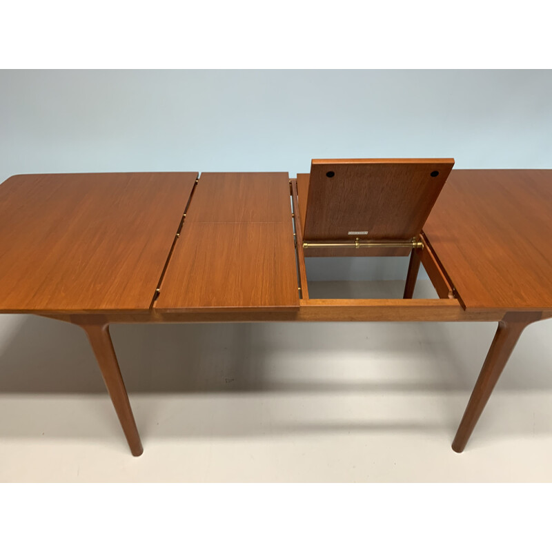 Vintage McIntosh dining table, 1960