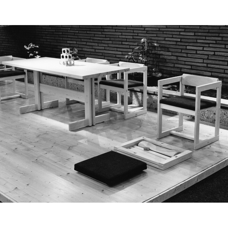 Vintage model Trybo dining table and 4 chairs by Edvin Helseth for Stange Bruk Norway, 1966