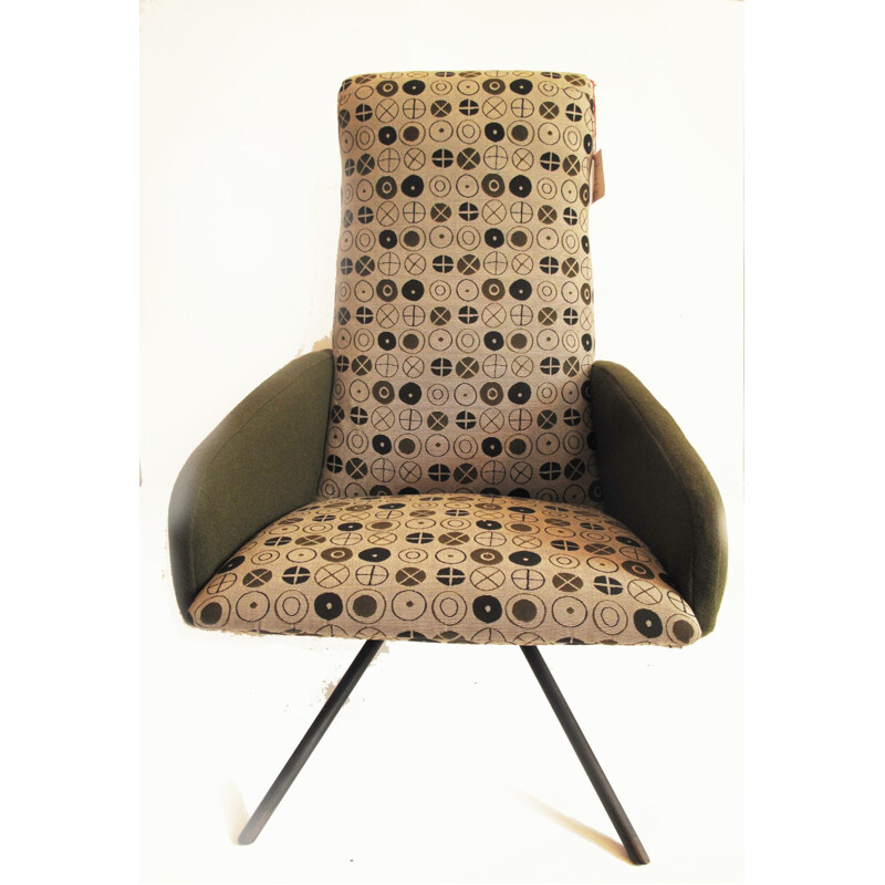 Vintage armchair in "Maharam" fabric - 1950s