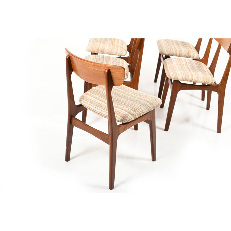 Ensemble de 5 chaises à repas vintage danoises en teck, 1960