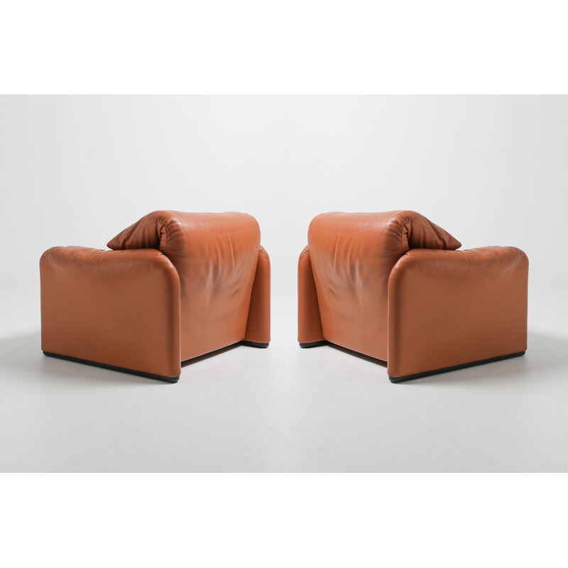 Vintage Maralunga cognac leather club chairs by Vico Magistretti for Cassina, 1974