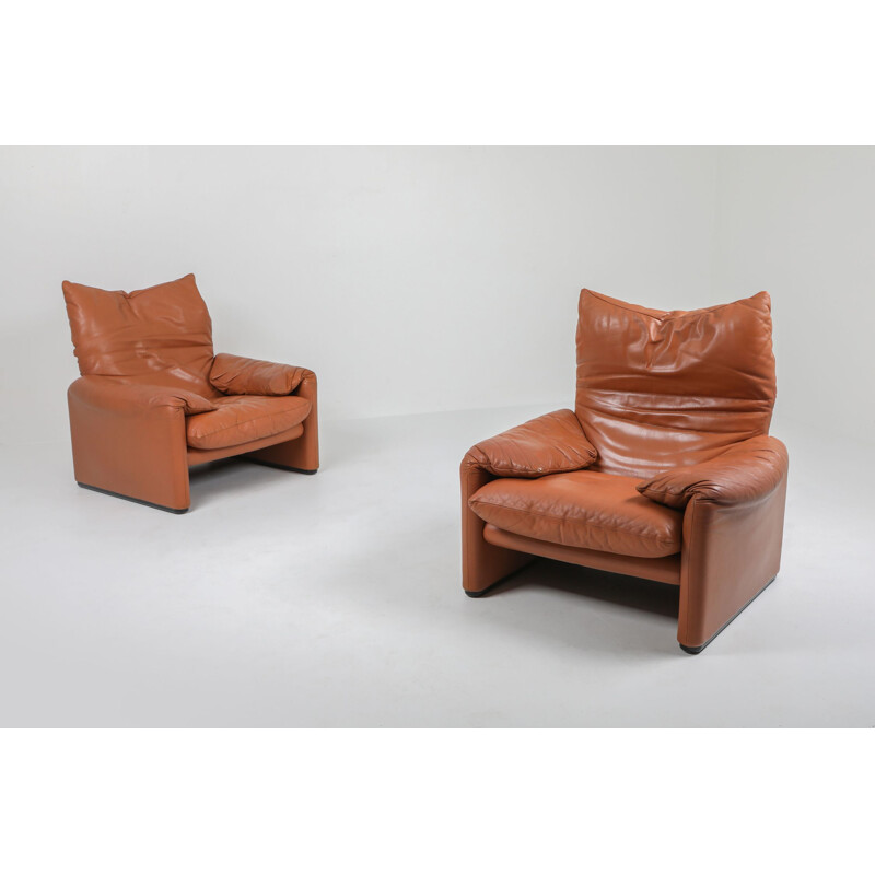 Vintage Maralunga cognac leather club chairs by Vico Magistretti for Cassina, 1974