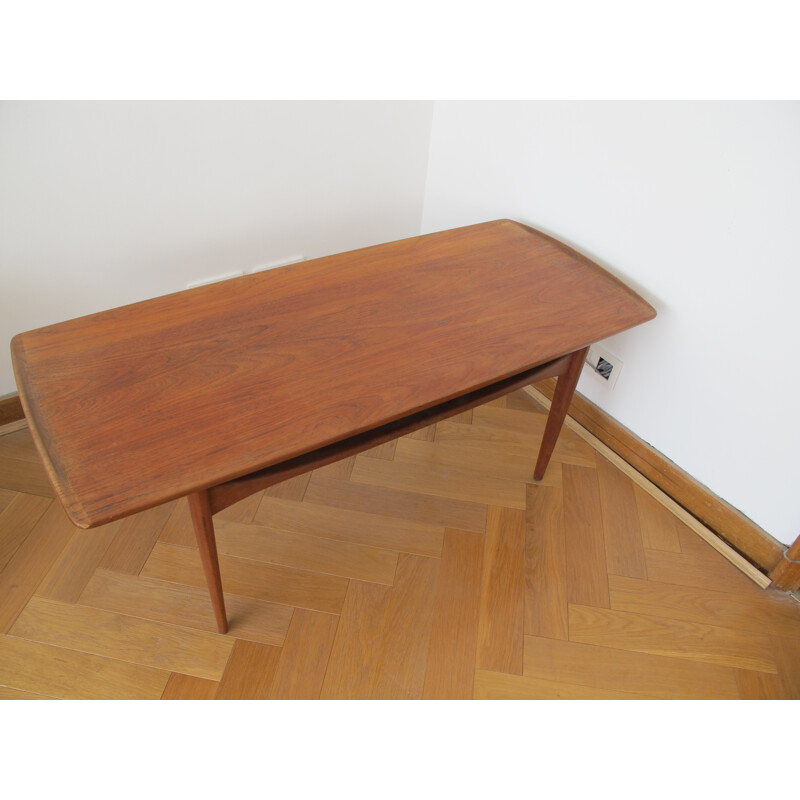 Table basse France & Daverkosen en teck massif, Evrard KINDT LARSEN - 1950