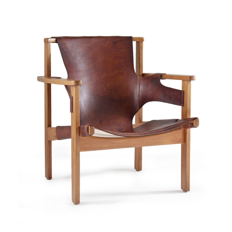 Vintage Trienna chair in oakwood and leather, Carl Axel ACKING - 1950s