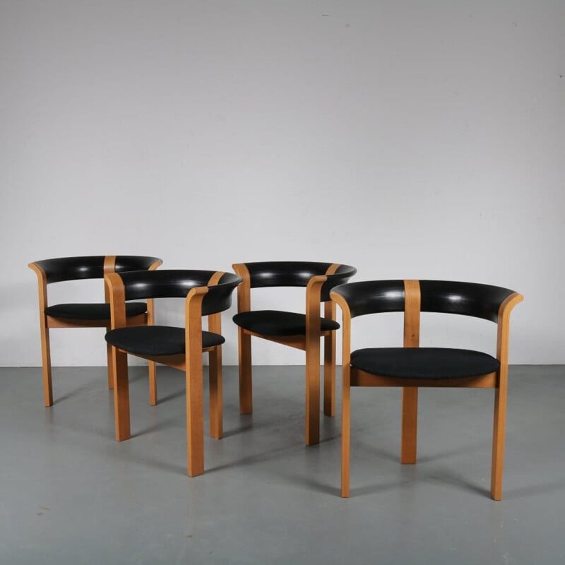 Set of 4 vintage model 4451 dining chairs designed by Rud Thygesen and Johnny Sorensen, for Magnus Olesen 1970