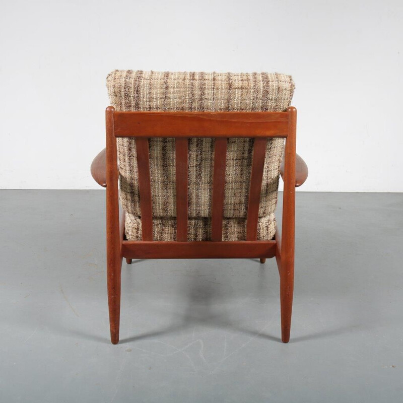 Vintage lounge chair  designed by Grete Jalk, manufactured by France & Daverkosen in Denmark 1950