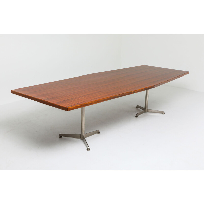 Vintage table by Osvaldo Borsani for Tecno, 1960s