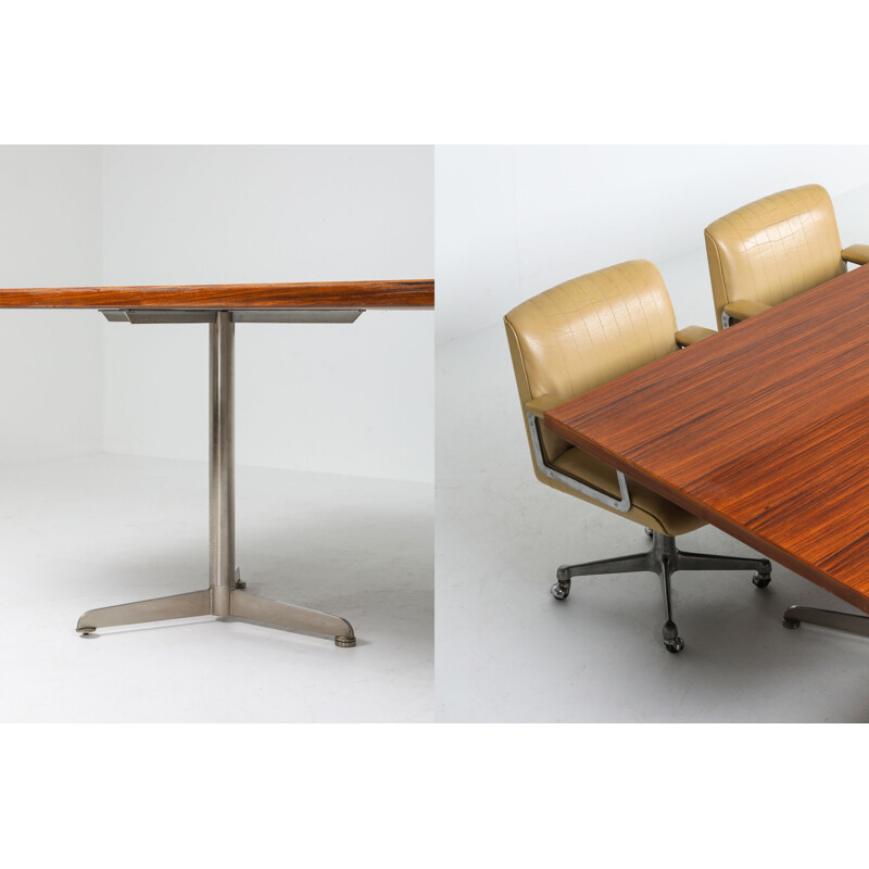 Vintage table by Osvaldo Borsani for Tecno, 1960s