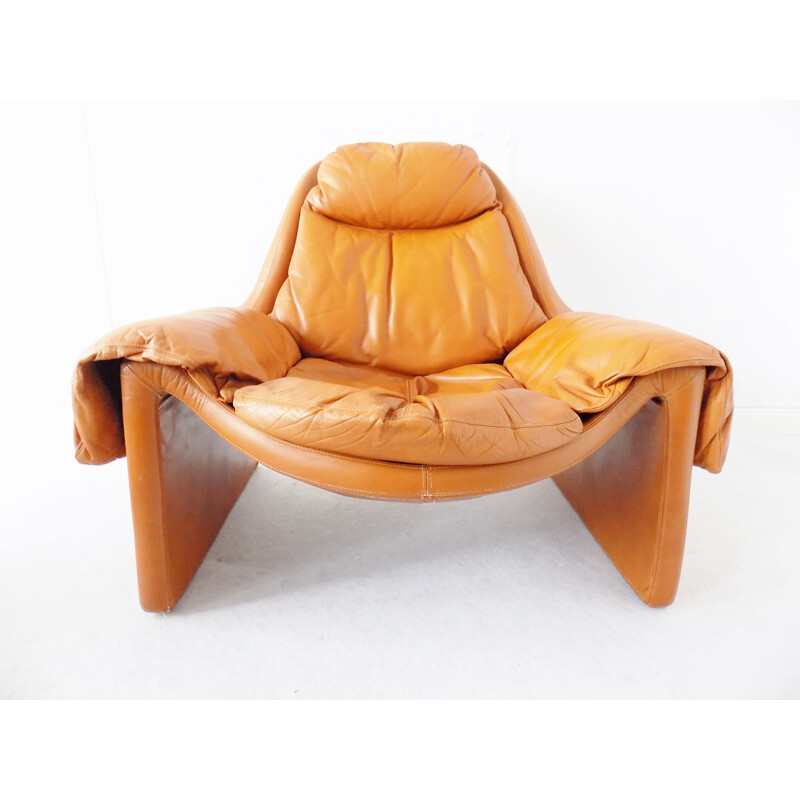 Vintage P60 leather lounge chair with ottoman by Vittorio Introini for Saporiti, 1962