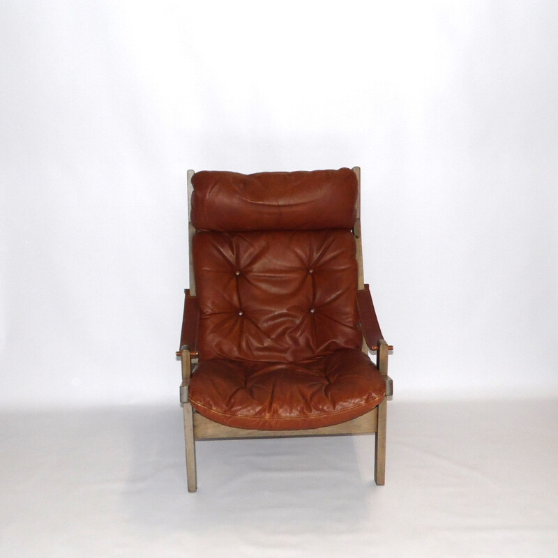 Torbjorn Afdal 1970 leather and wood vintage "Hunter" chair