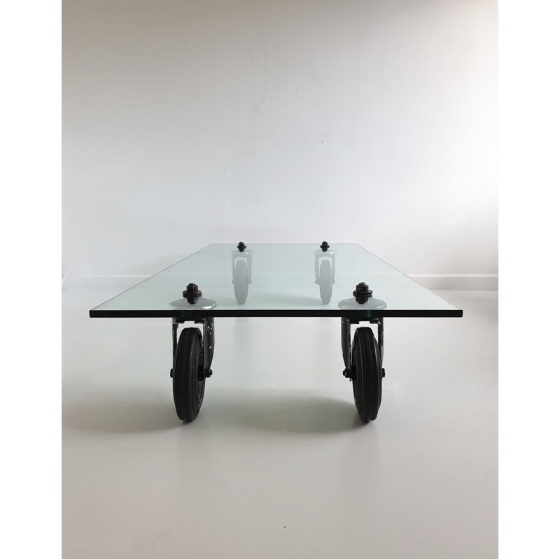 Table basse en verre vintage "Tavolino Con Ruote" par Gae Aulenti pour Fontana Arte, Italie, 1980