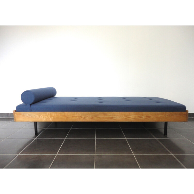 French daybed in ashwood and kvadrat fabric - 1950s