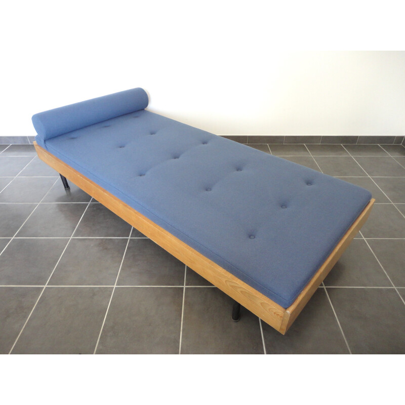 French daybed in ashwood and kvadrat fabric - 1950s