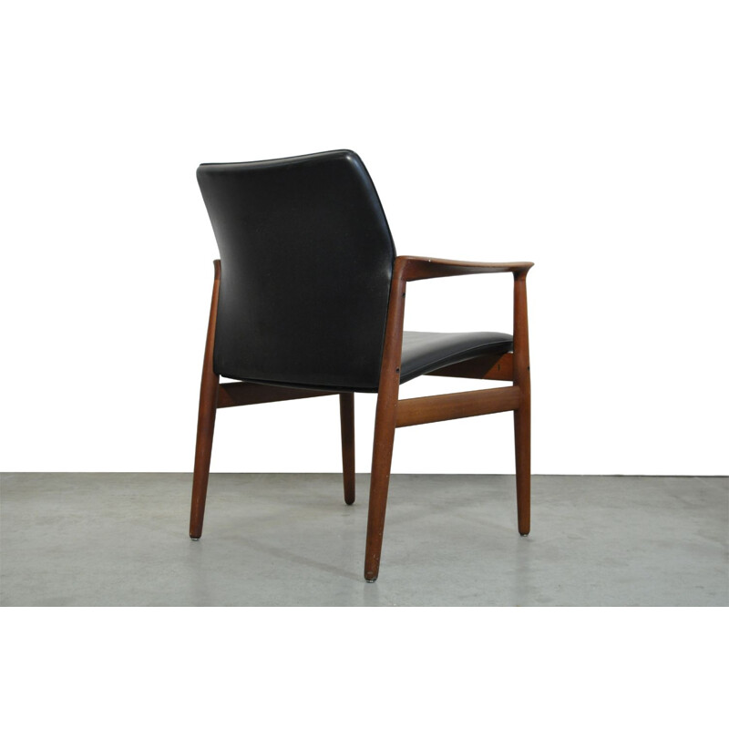 Danish teak and black leather vintage armchair by Grete Jalk for Glostrup Mobelfabrik, 1960s