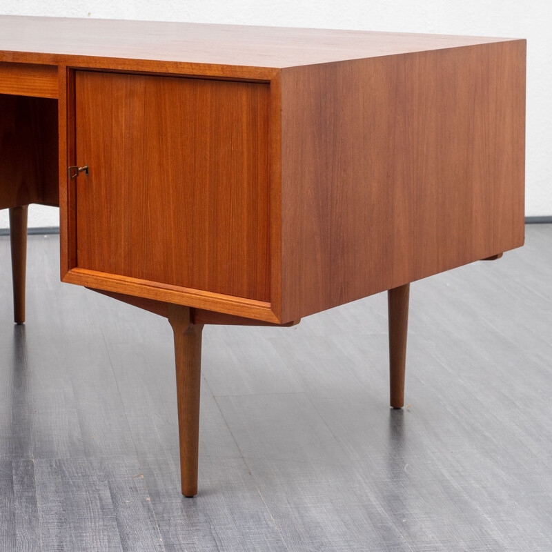 Vinatge teak desk, restored, Lothar Wegner, Platon series 1960