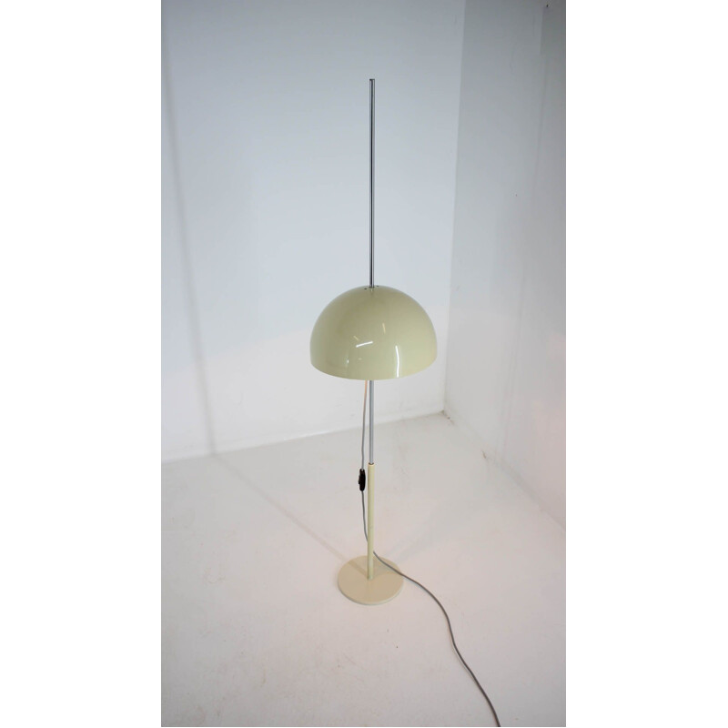 Lampadaire vintage dans le modèle de Harvey Guzzini, 1980