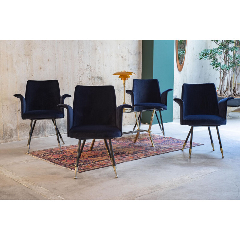 Set of 4 vintage armchairs in blue velvet, Italy, 1950