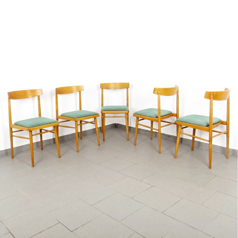 Ensemble de 5 chaises à repas vintage, Tchécoslovaquie, 1970