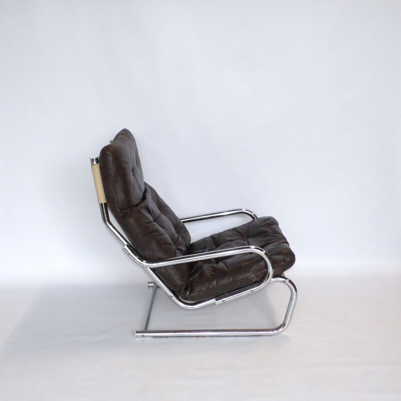 Vintage armchair in leather and chrome, Sweden 1970