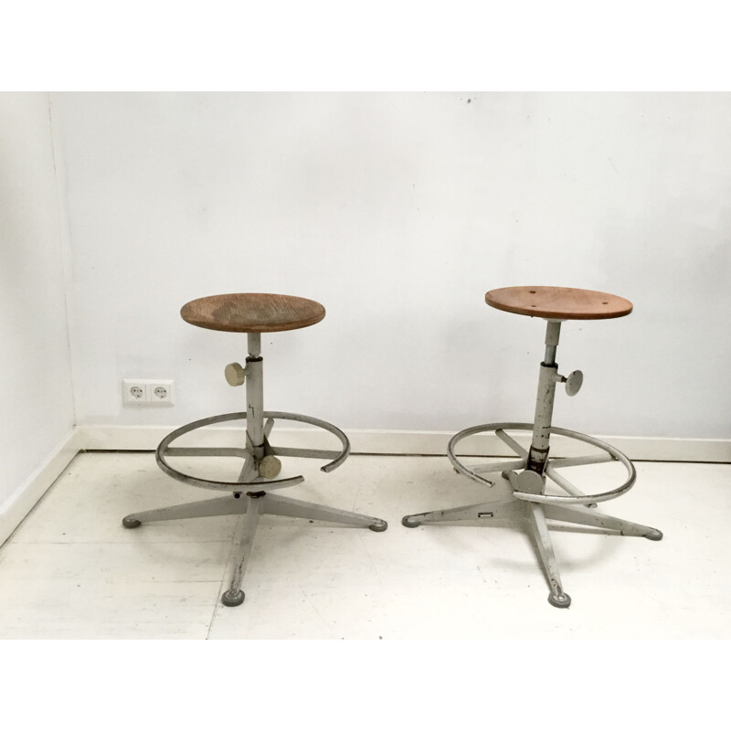 Pair of vintage stools by Friso Kramer for Ahrend le cercle, 1970