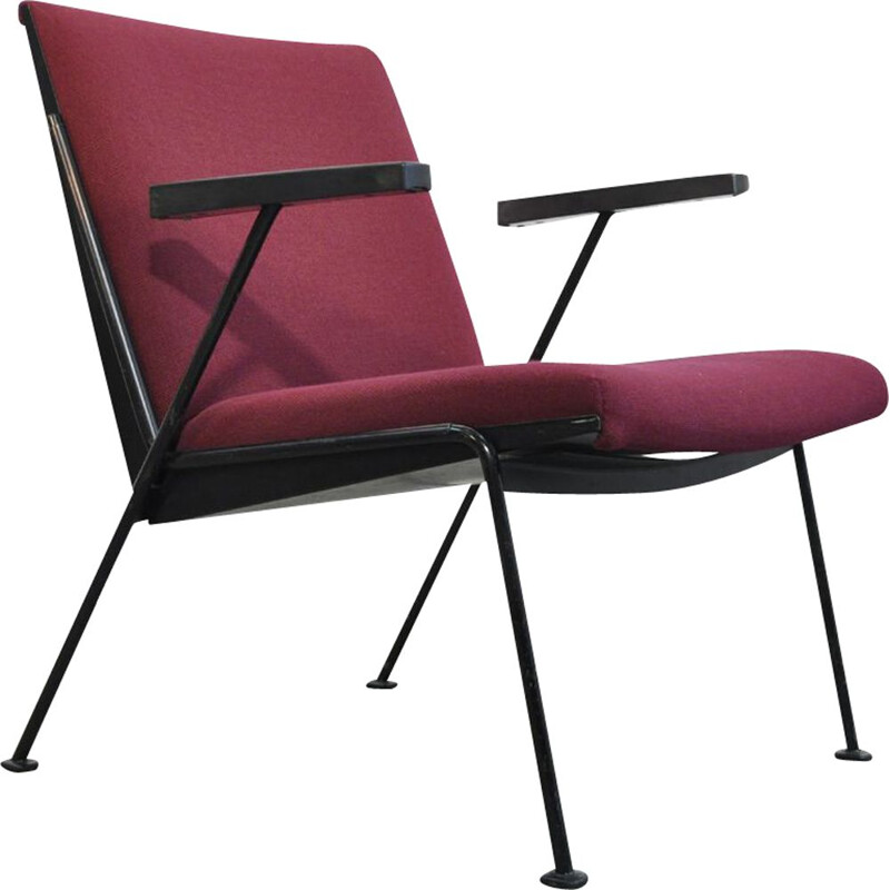 Dutch purple vintage armchair by Wim Rietveld for Ahrend De Cirkel, 1950s