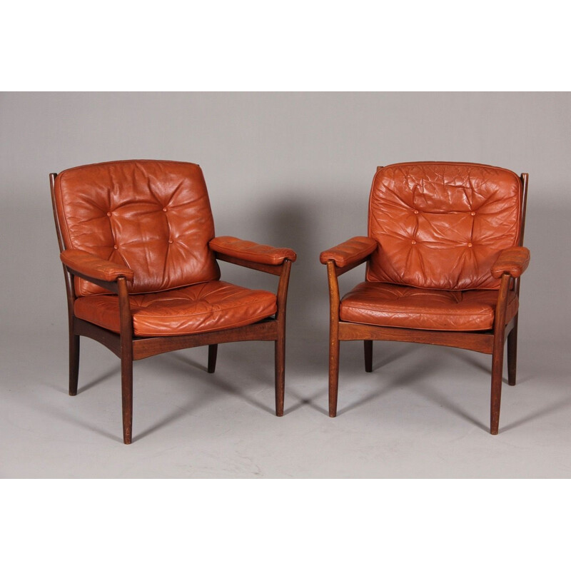 Pair of vintage armchairs in leather  Scandinavian design Gote Mobler 1950