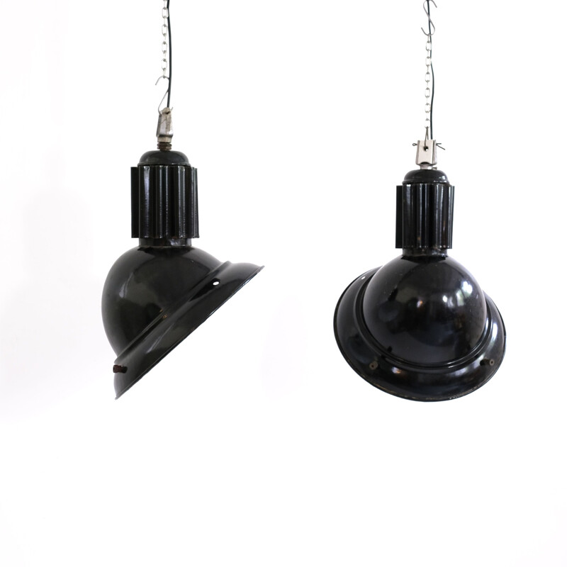 Ensemble de 2 suspensions vintage industrielles noires, 1960