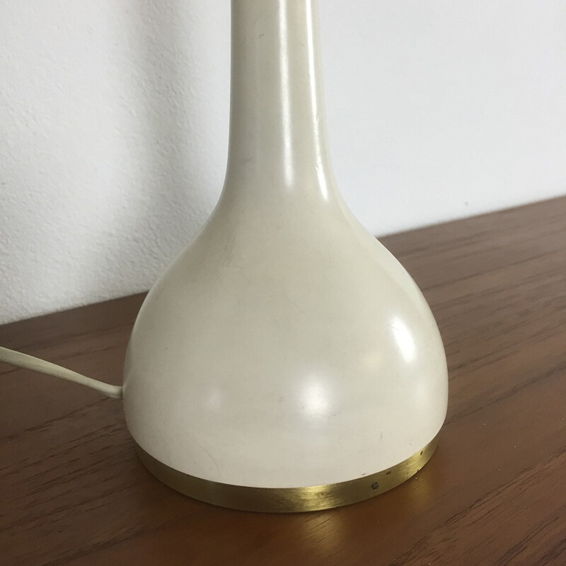 Lámpara de escritorio vintage de metal lacado en blanco de Hans Agne Jakobsson, 1960