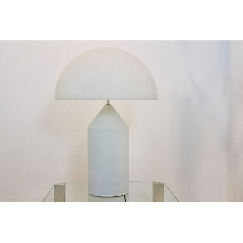 Large Atollo vintage table lamp in white glass by Vico Magistretti for Oluce, Italy, 1960s